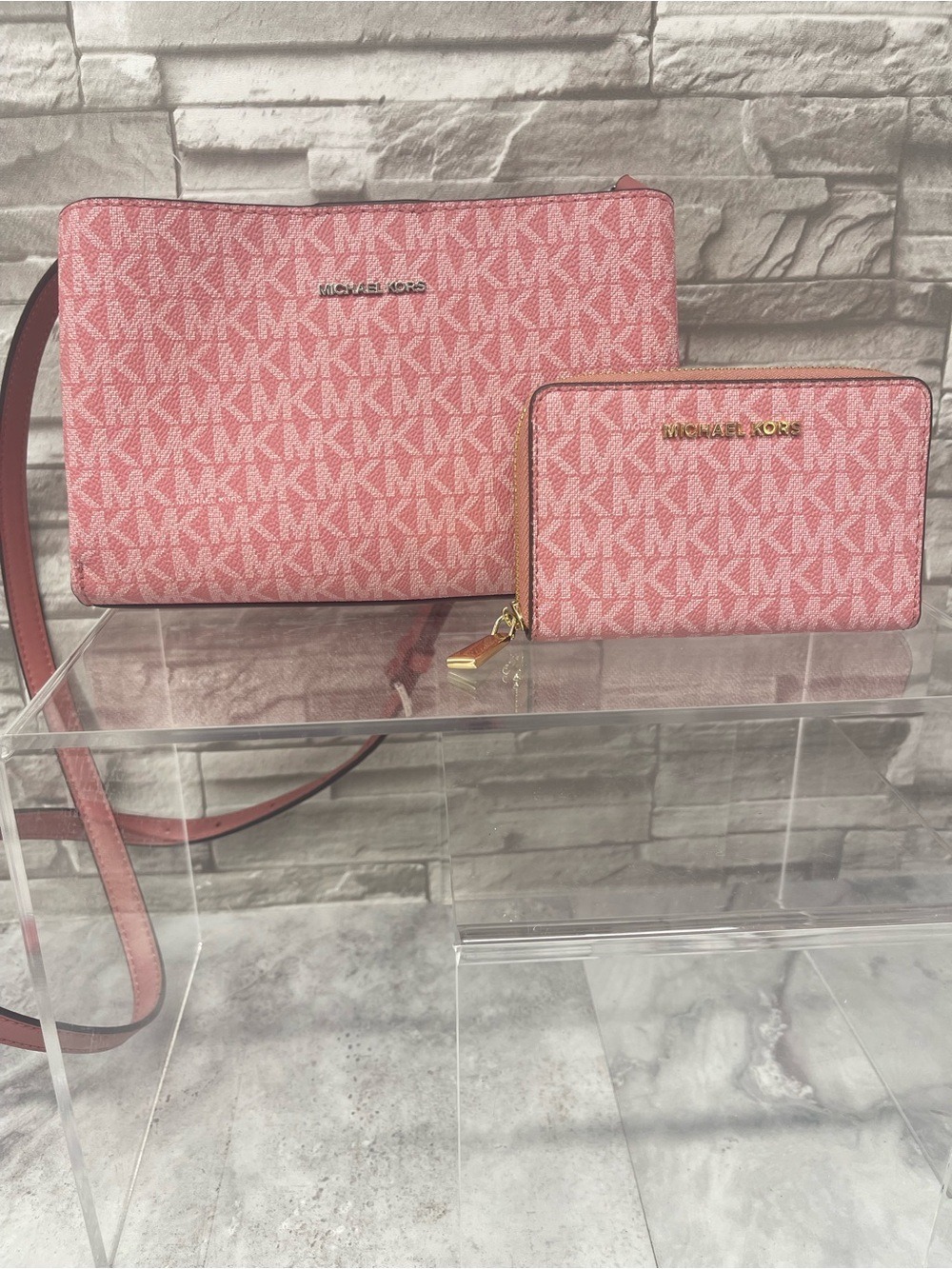 Michael Kors Ruthie Crossbody & Matching Wallet MK Signature Logo Rose Pink - Picture 2 of 15